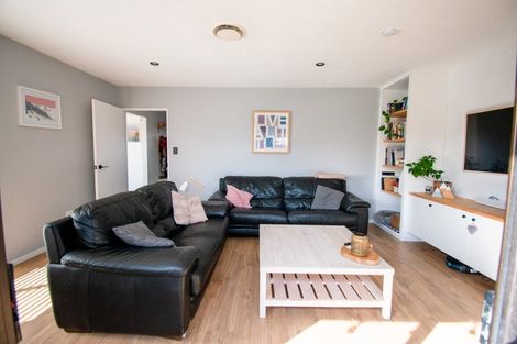 Photo of property in 5 Sea Eagles Place, North New Brighton, Christchurch, 8083