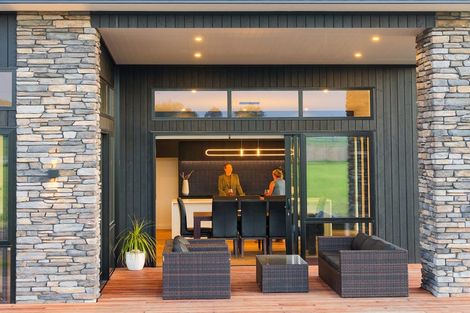 Photo of property in 23 Te Ao Wharepapa Lane, Peketa, 7373