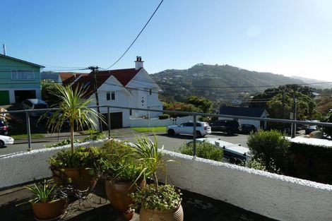 Photo of property in 29 Grove Road, Kelburn, Wellington, 6012