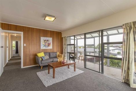 Photo of property in 18 Branscombe Street, Johnsonville, Wellington, 6037