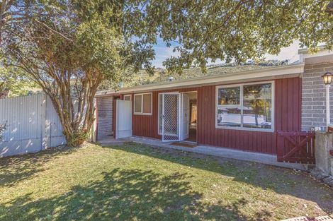 Photo of property in 6 Thorpe Street, Sumner, Christchurch, 8081