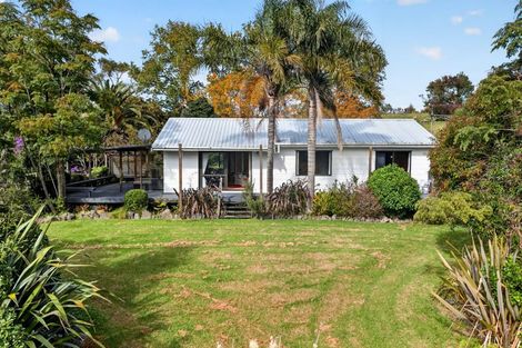 Photo of property in 95 Marshall Road, Kaiwaka, 0573
