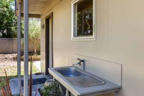 Photo of property in 30 Parehopu Street, Kuratau, Turangi, 3381