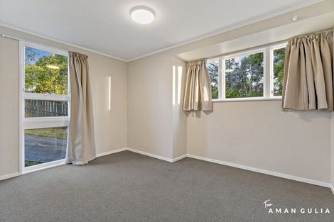 Photo of property in 18 Grandison Crescent, New Lynn, Auckland, 0600