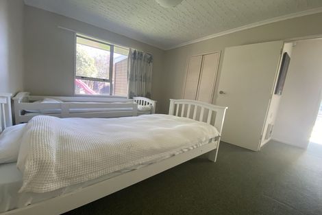 Photo of property in 8 Gibbs Place, Halswell, Christchurch, 8025