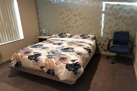 Photo of property in 10 Consort Close, Paraparaumu Beach, Paraparaumu, 5032