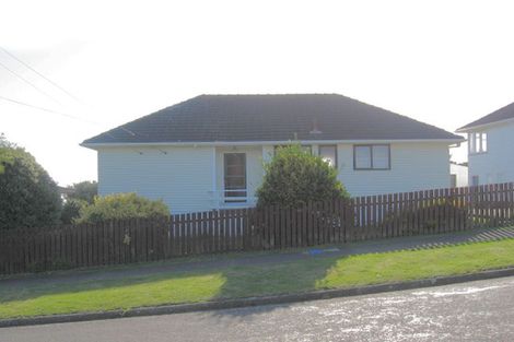 Photo of property in 23 Spur Grove, Titahi Bay, Porirua, 5022