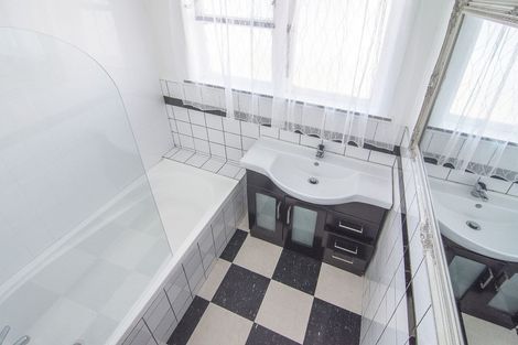 Photo of property in 157 Church Street, Masterton, 5810