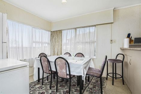 Photo of property in 19 Russleigh Drive, Dinsdale, Hamilton, 3204