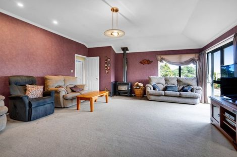 Photo of property in 852 Frankley Road, Hurworth, New Plymouth, 4371
