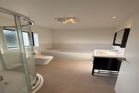 Photo of property in 9 Apple Lane, Henderson, Auckland, 0610