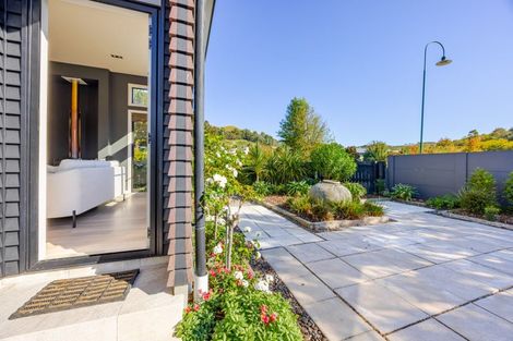 Photo of property in 80 Kent Terrace, Taradale, Napier, 4112