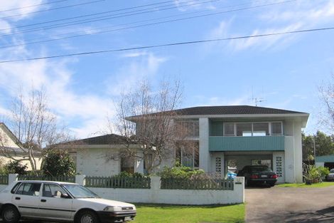 Photo of property in 11 Ngatai Road, Otumoetai, Tauranga, 3110