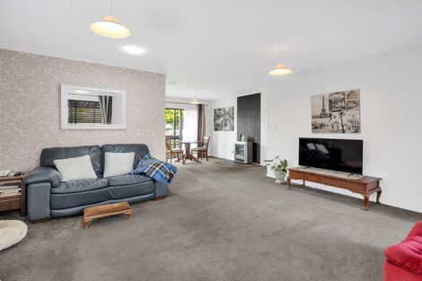 Photo of property in 21a Chester Street, Levin, 5510