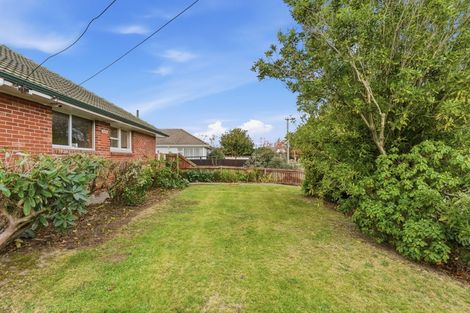 Photo of property in 50 Staveley Street, Avonhead, Christchurch, 8042