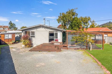 Photo of property in 17 Barnard Road, Fairy Springs, Rotorua, 3015