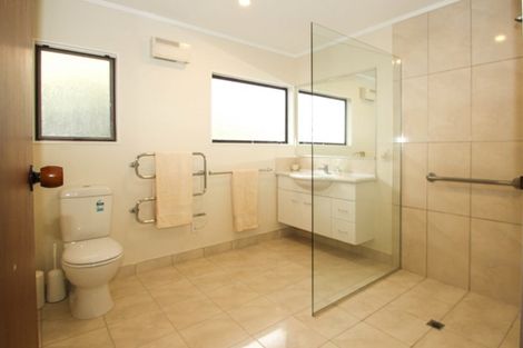 Photo of property in 24 Hetley Crescent, Taradale, Napier, 4112