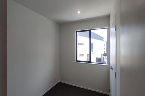 Photo of property in 20 Hoopers Road, Glen Eden, Auckland, 0602