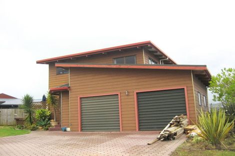 Photo of property in 55 George Point Road, Onerahi, Whangarei, 0110