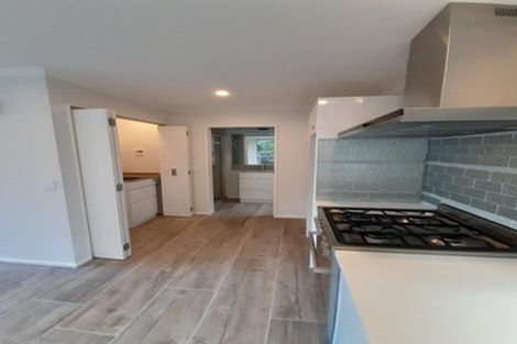 Photo of property in 31 Percy Dyett Drive, Karori, Wellington, 6012