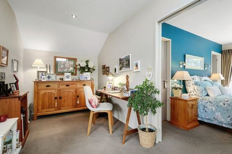 Photo of property in 6a Luckie Street, Tawa, Wellington, 5028