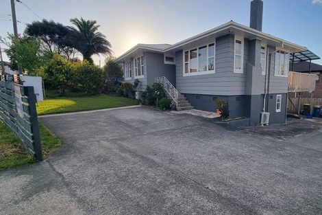 Photo of property in 211 Sturges Road, Henderson, Auckland, 0612