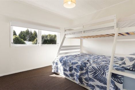 Photo of property in 23 Gilbass Avenue, Hamilton Lake, Hamilton, 3204