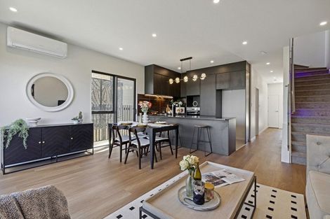 Photo of property in 9a Kotiu Place, Massey, 0614