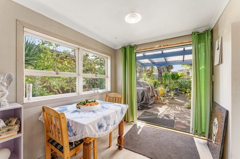 Photo of property in 367 Maunganui Road, Mount Maunganui, 3116