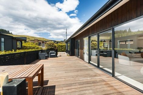 Photo of property in 23 Matipo Street, Wanaka, 9305