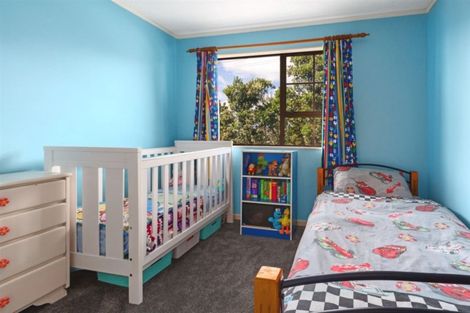 Photo of property in 68 Pikarere Street, Titahi Bay, Porirua, 5022