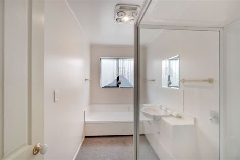 Photo of property in 35 Sails Street, Papanui, Christchurch, 8053