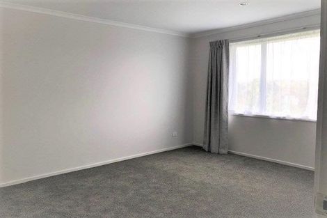 Photo of property in 50 Matija Place, Red Beach, 0932