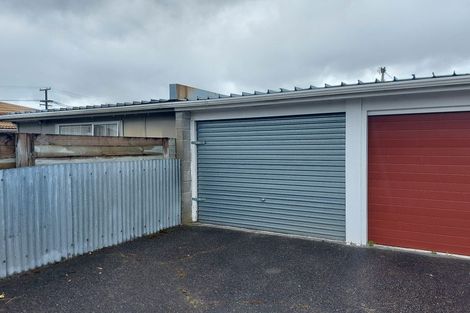 Photo of property in 2/16a Liverpool Street, Trentham, Upper Hutt, 5018