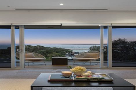 Photo of property in 1/7 The Promenade, Takapuna, Auckland, 0622