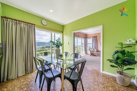 Photo of property in 16 Major Drive, Kelson, Lower Hutt, 5010