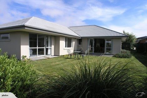 Photo of property in 7 Jasper Place, Northwood, Christchurch, 8051