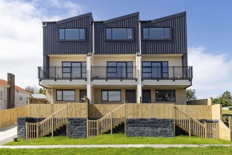 Photo of property in 1/50 Newington Road, Henderson, Auckland, 0612