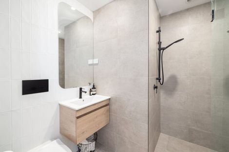 Photo of property in 121a Packe Street, Edgeware, Christchurch, 8013