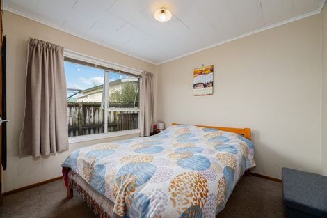 Photo of property in 2/29 Nikau Street, New Lynn, Auckland, 0600