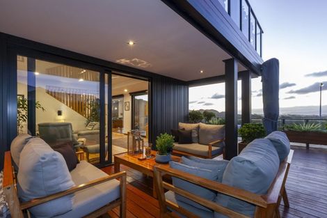 Photo of property in 101 Kakariki Grove, Waikanae, 5036