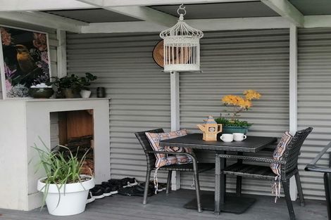 Photo of property in 165 Cambridge Street, Levin, 5510