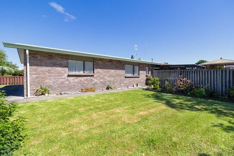 Photo of property in 8 Oak Place, Whakatane, 3120