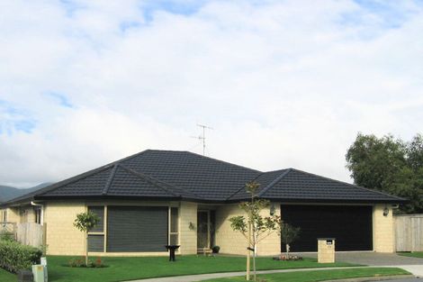 Photo of property in 29 San Priamo Place, Paraparaumu Beach, Paraparaumu, 5032