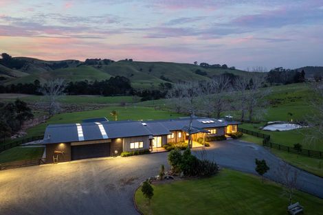 Photo of property in 331 Pukapuka Road, Pohuehue, Warkworth, 0983