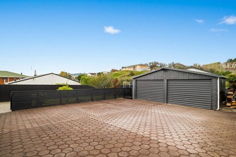 Photo of property in 14 Elwyn Crescent, Green Island, Dunedin, 9018