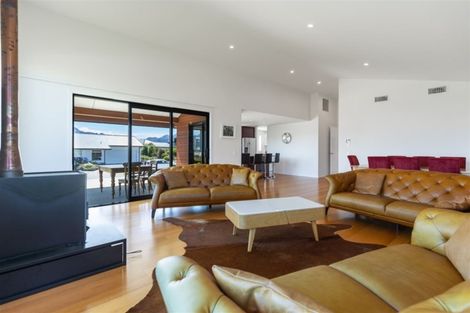 Photo of property in 20 Infinity Drive, Wanaka, 9305