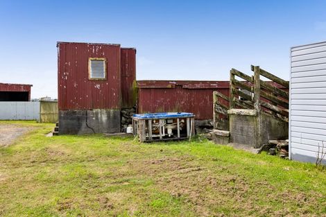 Photo of property in 124 Kahouri Road, Midhirst, Stratford, 4394