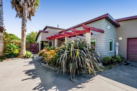 Photo of property in 2 Parkvue Drive, Bell Block, New Plymouth, 4312