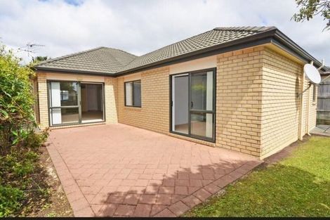 Photo of property in 32 Espalier Drive, Henderson, Auckland, 0612